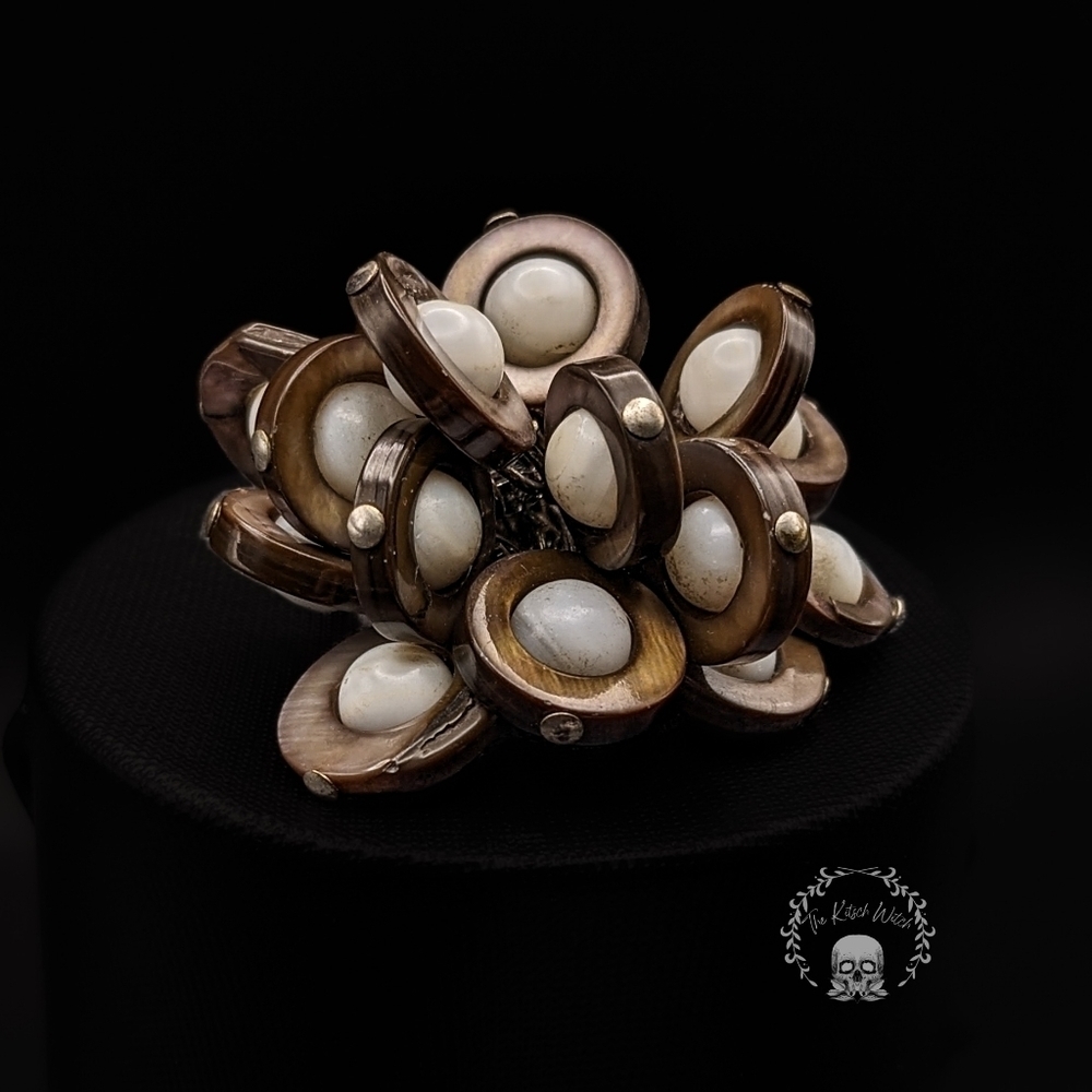 Vintage Shell Cha Cha Ring - Adjustable